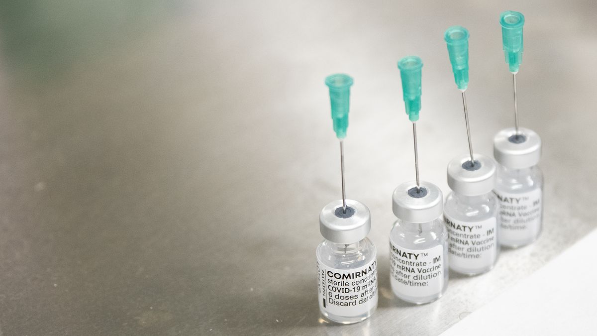 Jak se k povinnému očkování staví lékaři ve Sněmovně a Senátu